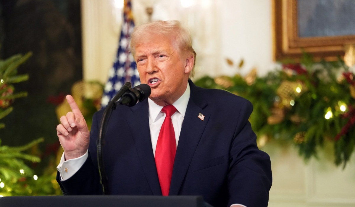 Trump Says No Rush on Iran Deal as U.S. Blockade Remains in Force
